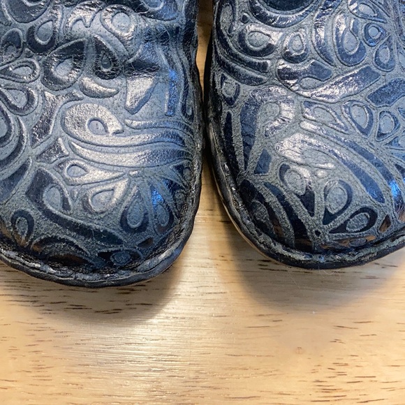 Born b.o.c. Peggy slip-on clog - Picture 7 of 7